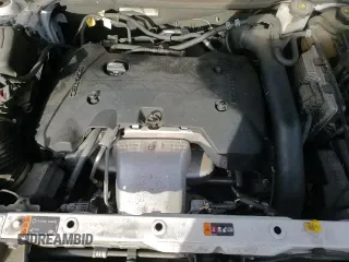 ✅ 2019 Chevrolet Equinox Premier • VIN: 2GNAXYEX8K6257302 • Lot: 91074235. Listed on Copart with 139,929 mi. Free auction sales archive from the USA and detailed vehicle history report at DreamBid. Image 14.