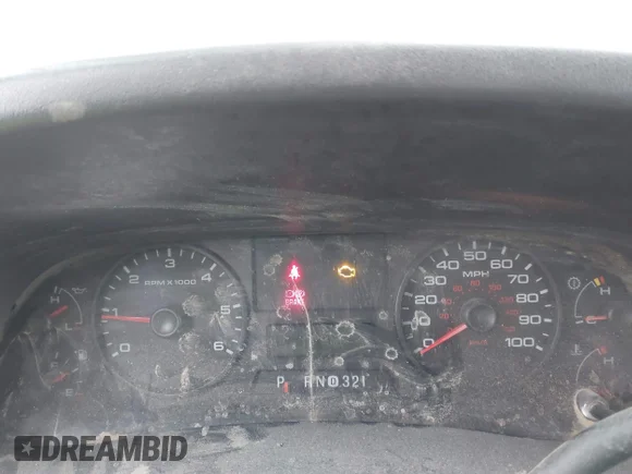 ✅ 2006 Ford F-250 XL • VIN: 1FTSW21566EB40093 • Lot: 43505473. Wystawiony na IAAI z przebiegiem Nie podano. Bezpłatny archiwum sprzedaży aukcyjnych z USA i szczegółowy raport historii pojazdu na DreamBid. Zdjęcie 7.