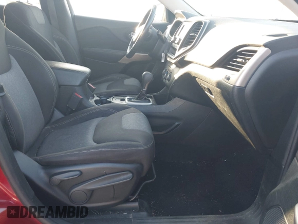 ✅ 2017 Jeep Cherokee Altitude • VIN: 1C4PJLAB2HW578381 • Лот: 43745211. Опубликован ранее на IAAI с пробегом 121 479 миль. Бесплатный доступ к архиву аукционных продаж из США и подробный отчёт об истории автомобиля на DreamBid. Изображение 5.