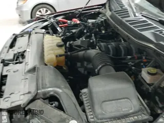 ✅ 2021 Ford F-150 XL • VIN: 1FTFX1E55MFA44207 • Lot: 42179647. Wystawiony na IAAI z przebiegiem 67 900 mil. Bezpłatny archiwum sprzedaży aukcyjnych z USA i szczegółowy raport historii pojazdu na DreamBid. Zdjęcie 20.