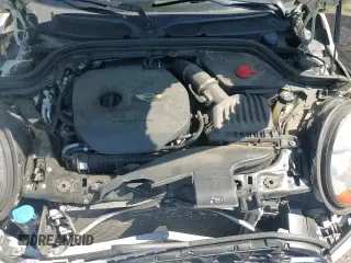 ✅ 2017 MINI Hardtop 4 Door Cooper S • VIN: WMWXU3C57H2D32027 • Lot: 86108635. Wystawiony na Copart z przebiegiem 93 581 mil. Bezpłatny archiwum sprzedaży aukcyjnych z USA i szczegółowy raport historii pojazdu na DreamBid. Zdjęcie 14.