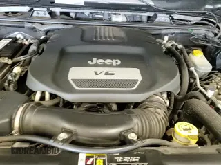 ✅ 2017 Jeep Wrangler Unlimited Rubicon Recon • VIN: 1C4BJWFG6HL673947 • Lot: 86704075. Listed on Copart with 30,604 mi. Free auction sales archive from the USA and detailed vehicle history report at DreamBid. Image 15.