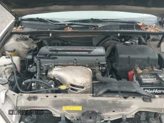 ✅ 2002 Toyota Camry LE • VIN: 4T1BE32KX2U038000 • Lot: 43733803. Listed on IAAI with 260,672 mi. Free auction sales archive from the USA and detailed vehicle history report at DreamBid. Image 14.