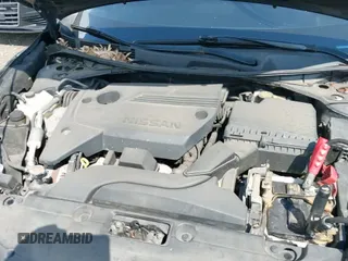 ✅ 2017 Nissan Altima S • VIN: 1N4AL3AP8HC256511 • Lot: 43046103. Listed on IAAI with 84,921 mi. Free auction sales archive from the USA and detailed vehicle history report at DreamBid. Image 13.