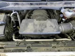 2021 Chevrolet Silverado 1500 LT z VIN 3GCUYDED8MG243182, wystawiony jako Copart lot #51667475 z przebiegiem 104 195 mil mil oraz Szkoda całkowita • Salvage title. Historia ofert i sprzedaży dostępna na DreamBid. Obrazek 16.