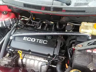 ✅ 2011 Chevrolet Aveo 1LT • VIN: KL1TD5DE4BB148168 • Lot: 42320487. Wystawiony na IAAI z przebiegiem 64 538 mil. Bezpłatny archiwum sprzedaży aukcyjnych z USA i szczegółowy raport historii pojazdu na DreamBid. Zdjęcie 12.