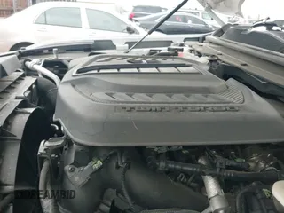 ✅ 2024 Jeep Wagoneer Series II • VIN: 1C4SJSBP2RS101943 • Lot: 42520271. Wystawiony na IAAI z przebiegiem 31 103 mil. Bezpłatny archiwum sprzedaży aukcyjnych z USA i szczegółowy raport historii pojazdu na DreamBid. Zdjęcie 20.