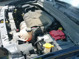 ✅ 2018 Jeep Renegade Upland • VIN: ZACCJBAB0JPG99731 • Lot: 42401110. Listed on IAAI with 155,841 mi. Free auction sales archive from the USA and detailed vehicle history report at DreamBid. Image 18.