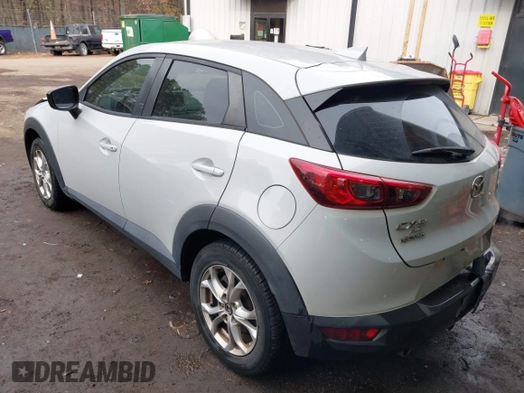 ✅ 2017 Mazda CX-3 Sport • VIN: JM1DKFB74H0154795 • Lot: 43955045. Wystawiony na IAAI z przebiegiem 95 004 mil. Bezpłatny archiwum sprzedaży aukcyjnych z USA i szczegółowy raport historii pojazdu na DreamBid. Zdjęcie 3.