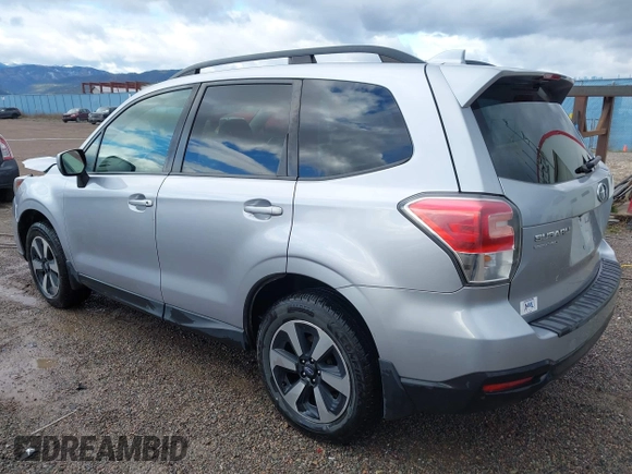 ✅ 2017 Subaru Forester Premium • VIN: JF2SJAEC2HH521511 • Lot: 43527251. Wystawiony na IAAI z przebiegiem 121 659 mil. Bezpłatny archiwum sprzedaży aukcyjnych z USA i szczegółowy raport historii pojazdu na DreamBid. Zdjęcie 3.