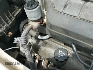 ✅ 2005 Chevrolet Equinox LS • VIN: 2CNDL23FX56105871 • Лот: 42246043. Опубликован ранее на IAAI с пробегом 110 483 миль. Бесплатный доступ к архиву аукционных продаж из США и подробный отчёт об истории автомобиля на DreamBid. Изображение 19.