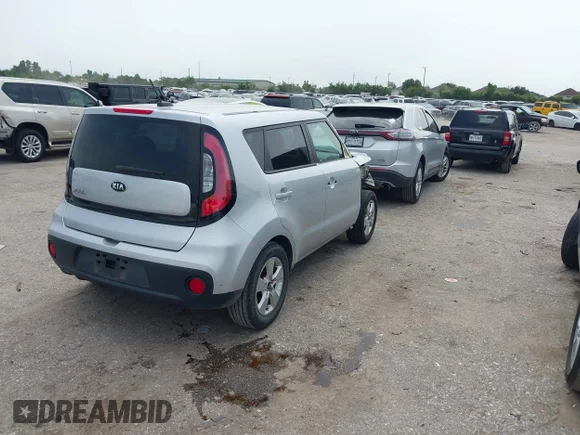 ✅ 2017 Kia Soul • VIN: KNDJN2A29H7492516 • Lot: 45055155. Wystawiony na IAAI z przebiegiem 44 900 mil. Bezpłatny archiwum sprzedaży aukcyjnych z USA i szczegółowy raport historii pojazdu na DreamBid. Zdjęcie 4.