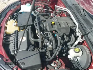 ✅ 2006 Mazda MX-5 Miata Grand Touring • VIN: JM1NC25F360122589 • Lot: 41151410. Wystawiony na IAAI z przebiegiem 116 418 mil. Bezpłatny archiwum sprzedaży aukcyjnych z USA i szczegółowy raport historii pojazdu na DreamBid. Zdjęcie 19.