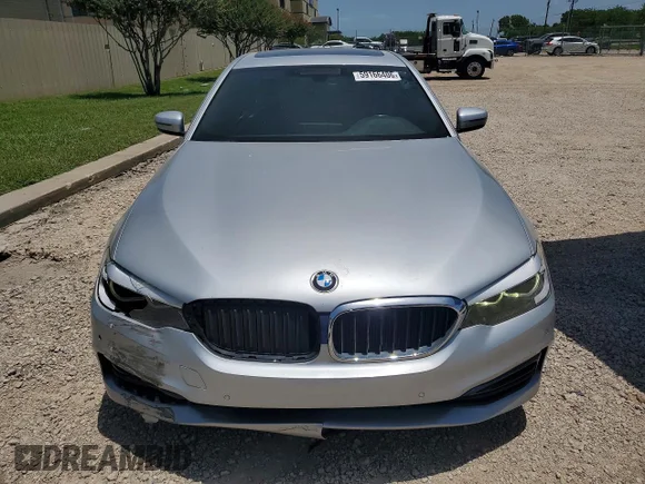 ✅ 2017 BMW 5 Series 530i xDrive • VIN: WBAJA7C39HG905868 • Lot: 59166406. Listed on Copart with 137,676 mi. Free auction sales archive from the USA and detailed vehicle history report at DreamBid. Image 5.