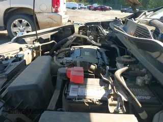 ✅ 2017 Honda CR-V LX • VIN: 7FARW5H36HE008607 • Лот: 43480522. Опубликован ранее на IAAI с пробегом 308 733 миль. Бесплатный доступ к архиву аукционных продаж из США и подробный отчёт об истории автомобиля на DreamBid. Изображение 20.