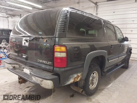 ✅ 2003 Chevrolet Suburban LT • VIN: 3GNGK26G53G328675 • Лот: 44098564. Опубліковано раніше на IAAI з пробігом Не вказано. Безкоштовний доступ до архіву аукціонних продажів зі США та докладний звіт про історію автомобіля на DreamBid. Зображення 4.