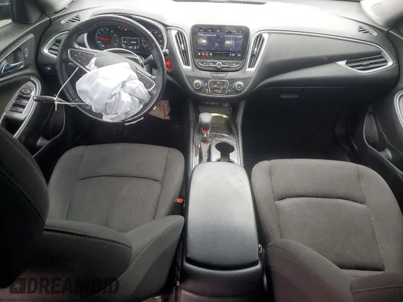 ✅ 2021 Chevrolet Malibu RS • VIN: 1G1ZG5ST1MF030966 • Lot: 45665196. Wystawiony na Copart z przebiegiem 56 486 mil. Bezpłatny archiwum sprzedaży aukcyjnych z USA i szczegółowy raport historii pojazdu na DreamBid. Zdjęcie 8.