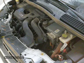 ✅ 2015 Ford C-Max SEL • VIN: 1FADP5CU3FL106299 • Lot: 41764339. Wystawiony na IAAI z przebiegiem 104 025 mil. Bezpłatny archiwum sprzedaży aukcyjnych z USA i szczegółowy raport historii pojazdu na DreamBid. Zdjęcie 15.