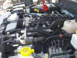 ✅ 2024 Jeep Gladiator Nighthawk • VIN: 1C6HJTAG5RL125589 • Lot: 43274114. Wystawiony na IAAI z przebiegiem 24 404 mil. Bezpłatny archiwum sprzedaży aukcyjnych z USA i szczegółowy raport historii pojazdu na DreamBid. Zdjęcie 18.