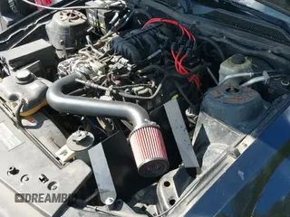 ✅ 2007 Ford Mustang Deluxe • VIN: 1ZVFT84N675242579 • Lot: 43092842. Wystawiony na IAAI z przebiegiem 143 211 mil. Bezpłatny archiwum sprzedaży aukcyjnych z USA i szczegółowy raport historii pojazdu na DreamBid. Zdjęcie 20.