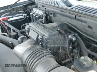 ✅ 2005 Ford Expedition Eddie Bauer • VIN: 1FMFU18595LA50269 • Лот: 42215504. Опубликован ранее на IAAI с пробегом 207 879 миль. Бесплатный доступ к архиву аукционных продаж из США и подробный отчёт об истории автомобиля на DreamBid. Изображение 19.