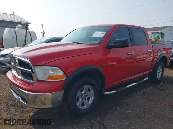 ✅ 2009 Dodge 1500 Laramie • VIN: 1D3HV13T19J522781 • Lot: 42389233. Wystawiony na IAAI z przebiegiem 188 548 mil. Bezpłatny archiwum sprzedaży aukcyjnych z USA i szczegółowy raport historii pojazdu na DreamBid. Zdjęcie 2.