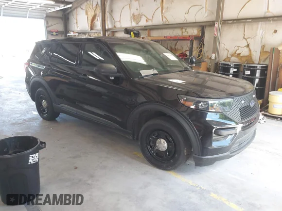 ✅ 2022 Ford Police Interceptor Utility • VIN: 1FM5K8AB8NGB78778 • Лот: 42692808. Опубликован ранее на IAAI с пробегом 33 730 миль. Бесплатный доступ к архиву аукционных продаж из США и подробный отчёт об истории автомобиля на DreamBid. Изображение 1.