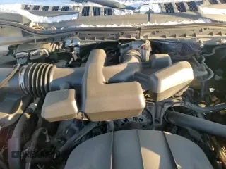 ✅ 2017 Ford F-350 Lariat • VIN: 1FT8X3B69HED38805 • Lot: 41988235. Wystawiony na Copart z przebiegiem 57 984 mil. Bezpłatny archiwum sprzedaży aukcyjnych z USA i szczegółowy raport historii pojazdu na DreamBid. Zdjęcie 13.