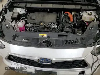 ✅ 2024 Toyota Highlander Hybrid XLE • VIN: 5TDKBRCH5RS638943 • Lot: 91347155. Wystawiony na Copart z przebiegiem 17 256 mil. Bezpłatny archiwum sprzedaży aukcyjnych z USA i szczegółowy raport historii pojazdu na DreamBid. Zdjęcie 15.