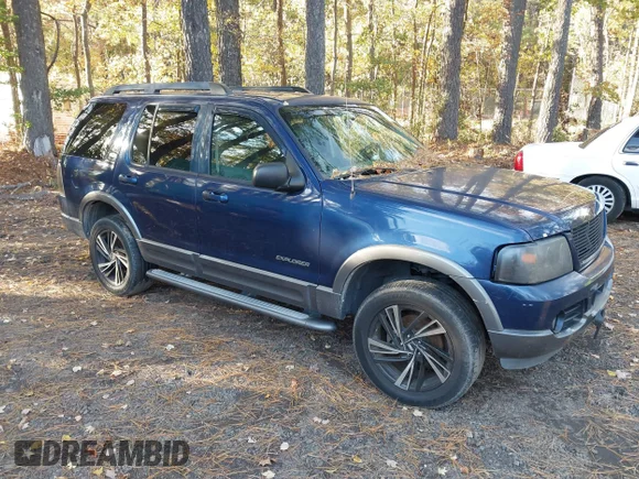 ✅ 2005 Ford Explorer XLT • VIN: 1FMZU73W85UB77444 • Lot: 43572690. Wystawiony na IAAI z przebiegiem 224 351 mil. Bezpłatny archiwum sprzedaży aukcyjnych z USA i szczegółowy raport historii pojazdu na DreamBid. Zdjęcie 1.