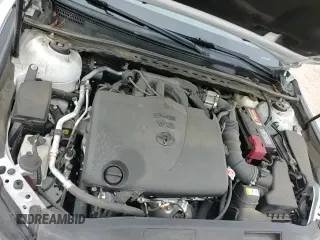 ✅ 2018 Toyota Camry XLE • VIN: 4T1BZ1HKXJU012365 • Лот: 85930355. Опубликован ранее на Copart с пробегом 86 047 миль. Бесплатный доступ к архиву аукционных продаж из США и подробный отчёт об истории автомобиля на DreamBid. Изображение 15.