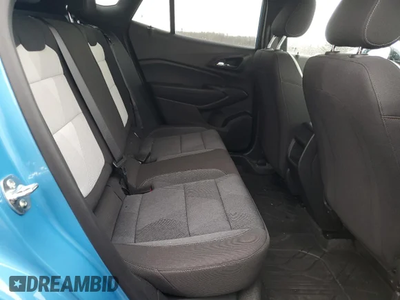 ✅ 2025 Chevrolet Trax 1RS • VIN: KL77LGEPXSC097064 • Lot: 86399834. Wystawiony na Copart z przebiegiem 1 169 mil. Bezpłatny archiwum sprzedaży aukcyjnych z USA i szczegółowy raport historii pojazdu na DreamBid. Zdjęcie 11.