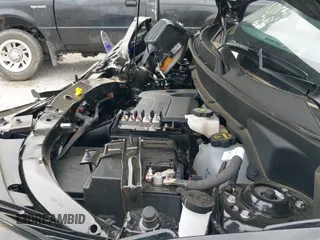 ✅ 2025 Chevrolet Equinox FWD LT • VIN: 3GNAXHEG5SL260086 • Lot: 42349077. Wystawiony na IAAI z przebiegiem 6 095 mil. Bezpłatny archiwum sprzedaży aukcyjnych z USA i szczegółowy raport historii pojazdu na DreamBid. Zdjęcie 19.