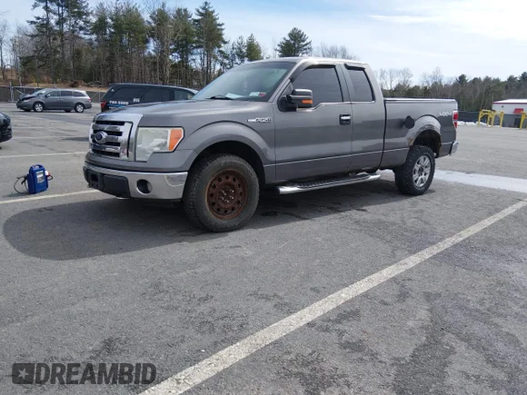 ✅ 2009 Ford F-150 XL • VIN: 1FTPX14V69FA52989 • Лот: 44587213. Опубліковано раніше на IAAI з пробігом 149 690 миль. Безкоштовний доступ до архіву аукціонних продажів зі США та докладний звіт про історію автомобіля на DreamBid. Зображення 2.