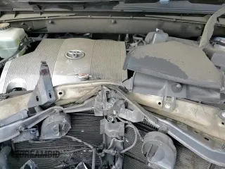 ✅ 2017 Toyota Highlander Hybrid XLE • VIN: 5TDJGRFH7HS036374 • Lot: 80354205. Wystawiony na Copart z przebiegiem 43 143 mil. Bezpłatny archiwum sprzedaży aukcyjnych z USA i szczegółowy raport historii pojazdu na DreamBid. Zdjęcie 16.