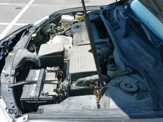 ✅ 2008 Toyota Camry LE • VIN: 4T4BE46K88R013921 • Lot: 42198695. Listed on IAAI with 148,370 mi. Free auction sales archive from the USA and detailed vehicle history report at DreamBid. Image 14.