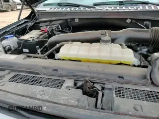 ✅ 2024 Ford Expedition XLT • VIN: 1FMJU1J83REA72163 • Lot: 85383575. Listed on Copart with 10,913 mi. Free auction sales archive from the USA and detailed vehicle history report at DreamBid. Image 15.