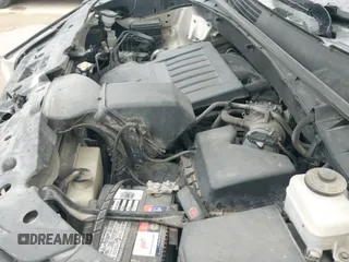 ✅ 2014 Toyota Highlander XLE • VIN: 5TDJKRFH2ES063394 • Lot: 42744211. Listed on IAAI with 221,208 mi. Free auction sales archive from the USA and detailed vehicle history report at DreamBid. Image 19.