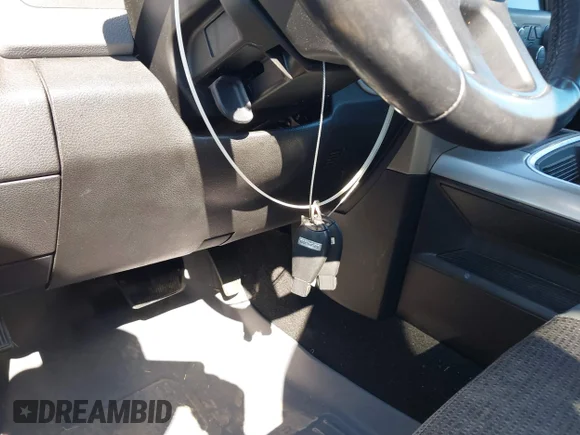 ✅ 2019 Ram 1500 Warlock • VIN: 1C6RR7LT6KS620877 • Lot: 43415016. Wystawiony na IAAI z przebiegiem 124 637 mil. Bezpłatny archiwum sprzedaży aukcyjnych z USA i szczegółowy raport historii pojazdu na DreamBid. Zdjęcie 11.