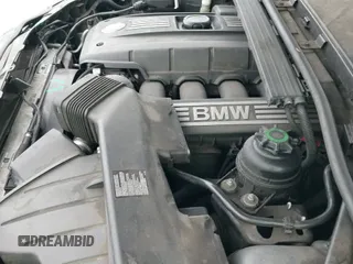 ✅ 2011 BMW 3 Series 328i xDrive • VIN: WBAUU3C54BA542307 • Lot: 42795814. Listed on IAAI with 173,831 mi. Free auction sales archive from the USA and detailed vehicle history report at DreamBid. Image 19.