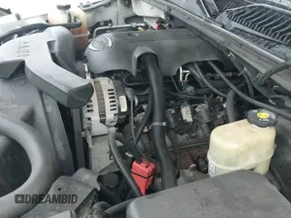 2002 Chevrolet Tahoe Z71 с VIN 1GNEK13Z02R311109, выставлен на аукционе IAAI как лот 43134263 с пробегом 206 010 миль миль и . История ставок и продаж доступна на DreamBid. Изображение 19.