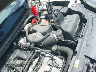 ✅ 2008 Mercury Sable • VIN: 1MEHM40W68G613972 • Lot: 42522172. Wystawiony na IAAI z przebiegiem 89 486 mil. Bezpłatny archiwum sprzedaży aukcyjnych z USA i szczegółowy raport historii pojazdu na DreamBid. Zdjęcie 12.