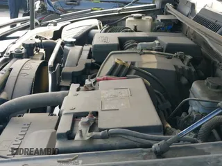 ✅ 2009 Hummer H3 H3T Luxury • VIN: 5GNEN13E998123783 • Lot: 42484281. Wystawiony na IAAI z przebiegiem 181 168 mil. Bezpłatny archiwum sprzedaży aukcyjnych z USA i szczegółowy raport historii pojazdu na DreamBid. Zdjęcie 20.