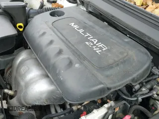 ✅ 2014 Jeep Cherokee Trailhawk • VIN: 1C4PJMBB8EW128444 • Lot: 43468667. Wystawiony na IAAI z przebiegiem 147 735 mil. Bezpłatny archiwum sprzedaży aukcyjnych z USA i szczegółowy raport historii pojazdu na DreamBid. Zdjęcie 20.