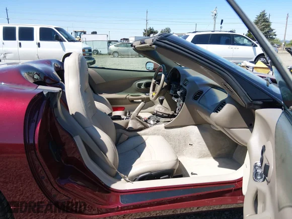 ✅ 2003 Chevrolet Corvette • VIN: 1G1YY32G835103769 • Lot: 45183953. Wystawiony na IAAI z przebiegiem Nie podano. Bezpłatny archiwum sprzedaży aukcyjnych z USA i szczegółowy raport historii pojazdu na DreamBid. Zdjęcie 5.