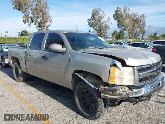 ✅ 2009 Chevrolet Silverado 1500 LT • VIN: 3GCEK23319G261888 • Лот: 44937927. Опубліковано раніше на IAAI з пробігом 244 471 миль. Безкоштовний доступ до архіву аукціонних продажів зі США та докладний звіт про історію автомобіля на DreamBid. Зображення 1.