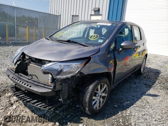 ✅ 2018 Nissan Note SV • VIN: 3N1CE2CP8JL363947 • Lot: 52279762. Wystawiony na Copart z przebiegiem 52 827 mil. Bezpłatny archiwum sprzedaży aukcyjnych z USA i szczegółowy raport historii pojazdu na DreamBid. Zdjęcie 2.
