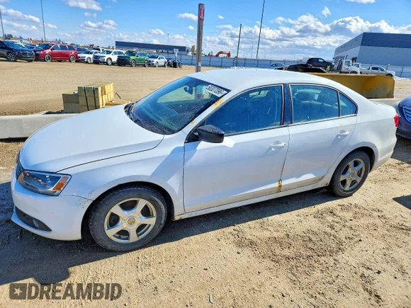 ✅ 2013 Volkswagen Jetta • VIN: 3VW2K7AJ4DM375537 • Lot: 50337096. Wystawiony na Copart z przebiegiem Nie podano. Bezpłatny archiwum sprzedaży aukcyjnych z USA i szczegółowy raport historii pojazdu na DreamBid. Zdjęcie 1.