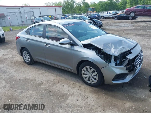 ✅ 2021 Hyundai Accent SE • VIN: 3KPC24A62ME135740 • Лот: 45147670. Опубліковано раніше на IAAI з пробігом 66 353 миль. Безкоштовний доступ до архіву аукціонних продажів зі США та докладний звіт про історію автомобіля на DreamBid. Зображення 1.