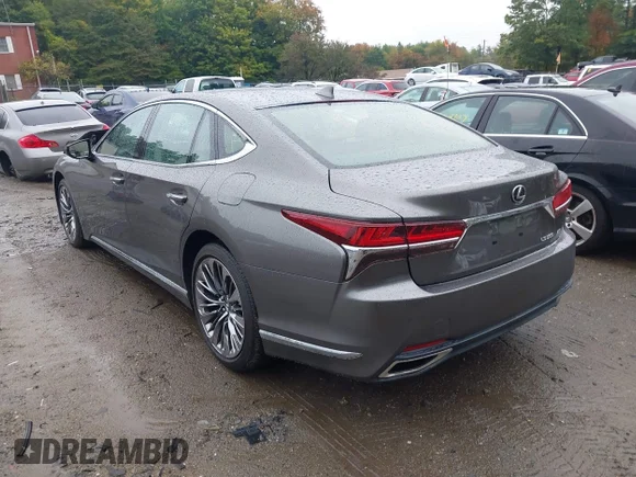 ✅ 2018 Lexus LS 500 • VIN: JTHC51FF8J5005269 • Лот: 43175596. Опубліковано раніше на IAAI з пробігом 23 039 миль. Безкоштовний доступ до архіву аукціонних продажів зі США та докладний звіт про історію автомобіля на DreamBid. Зображення 3.